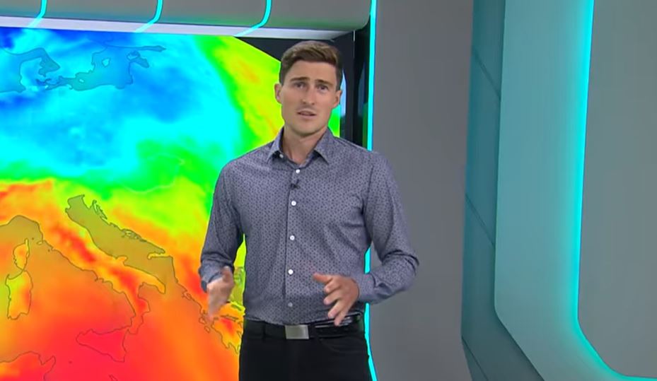 Élő adásban fricskázta a kormányt az RTL Klub időjósa: itt a felvétel, addig nézd meg, míg le nem törlik